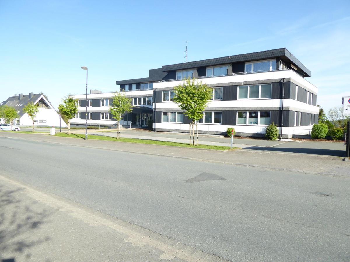 Apartment Citystar Winterberg Ferienwohnung 5 Pers Pool Sauna Ps4 Terrasse Near Bikepark Eksteriør bilde