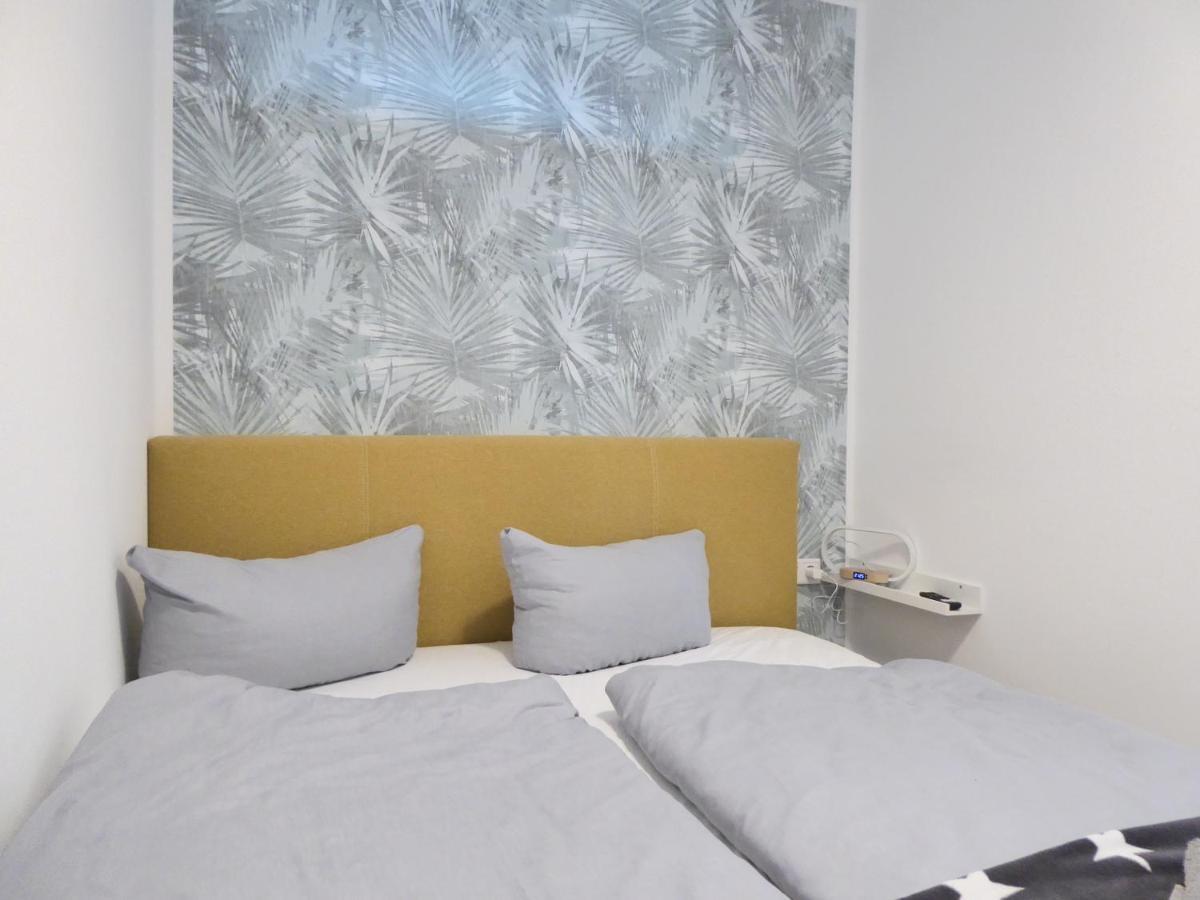 Apartment Citystar Winterberg Ferienwohnung 5 Pers Pool Sauna Ps4 Terrasse Near Bikepark Eksteriør bilde
